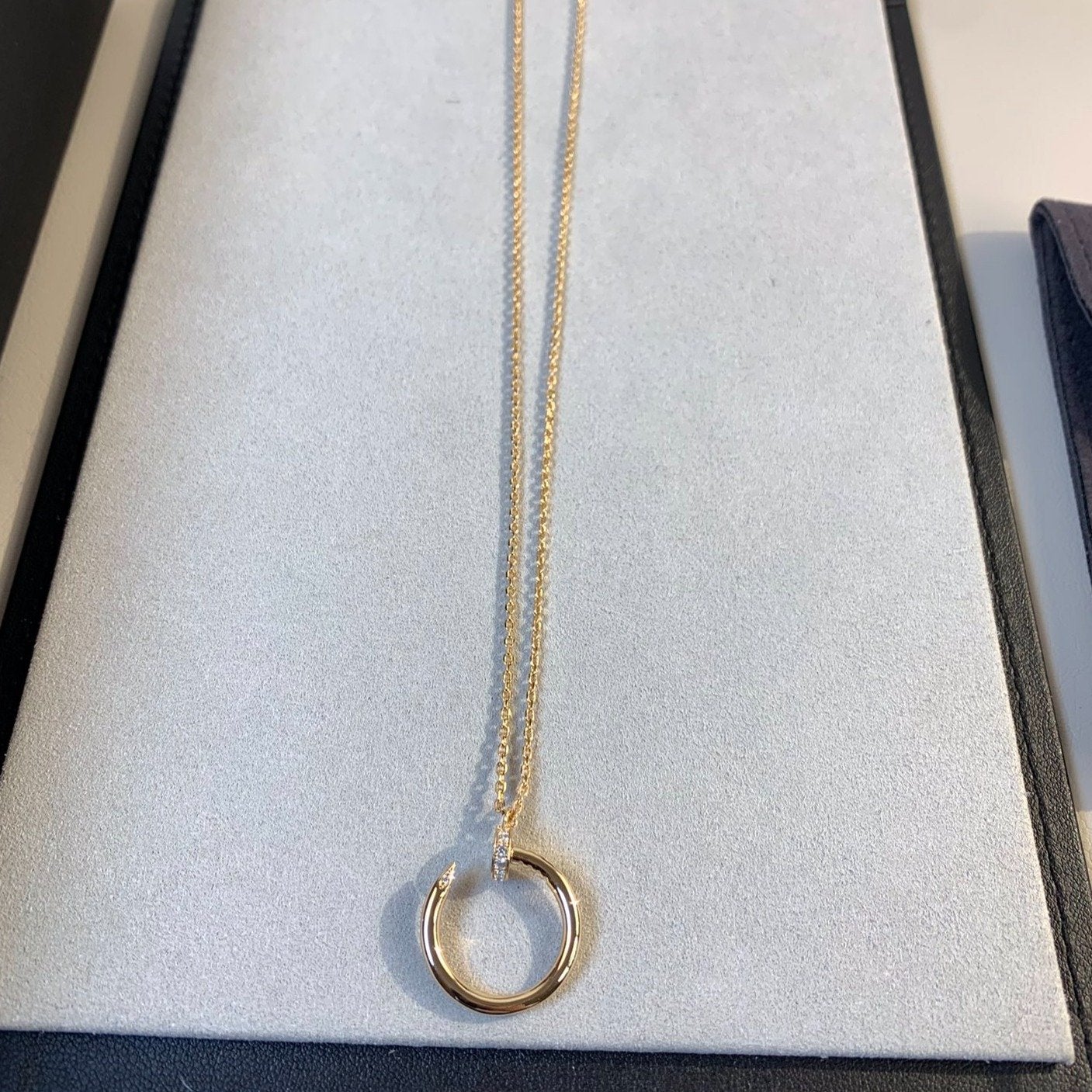 [Glow Muse]JUSTE NECKLACE PINK GOLD