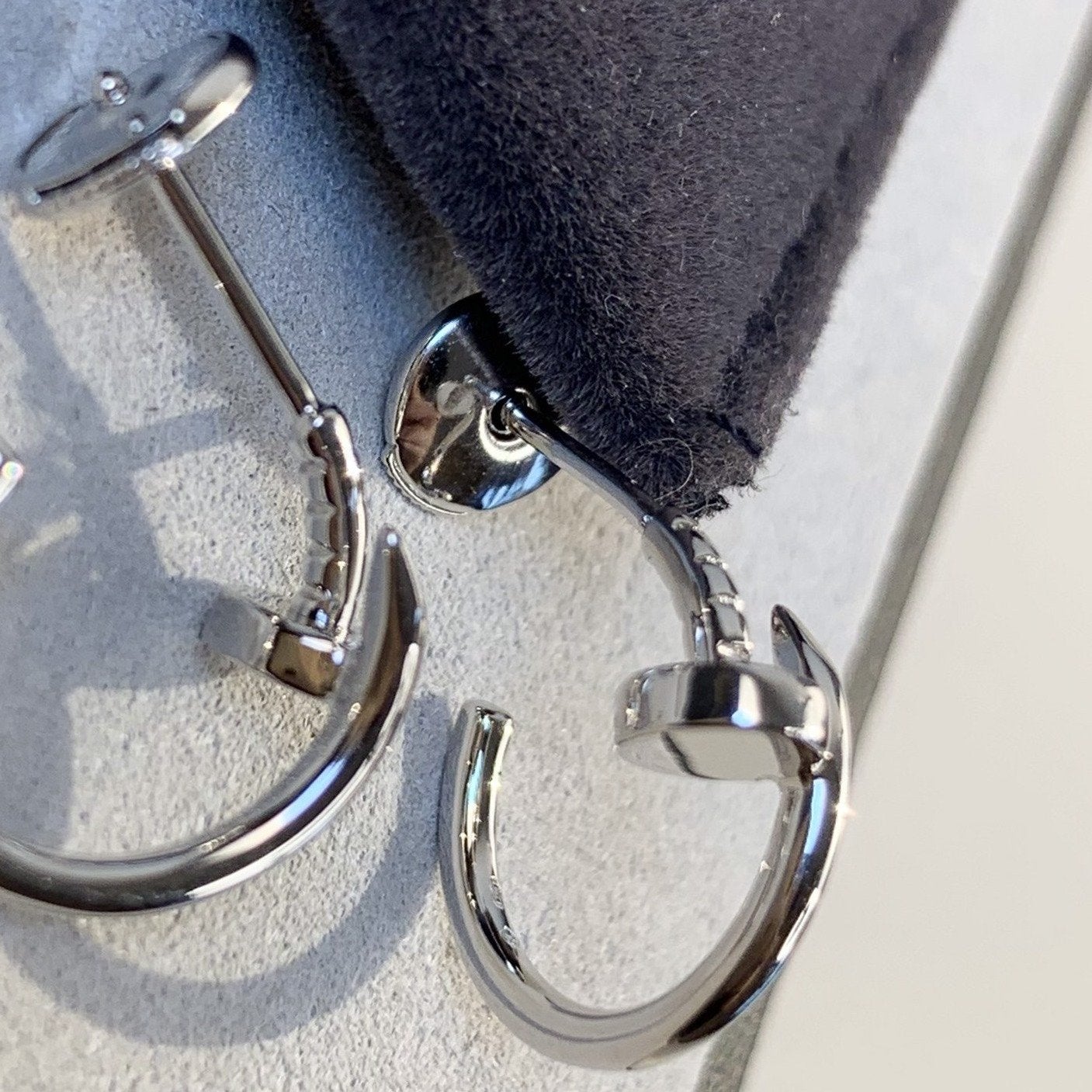 [Glow Muse]JUSTE EARRINGS SILVER