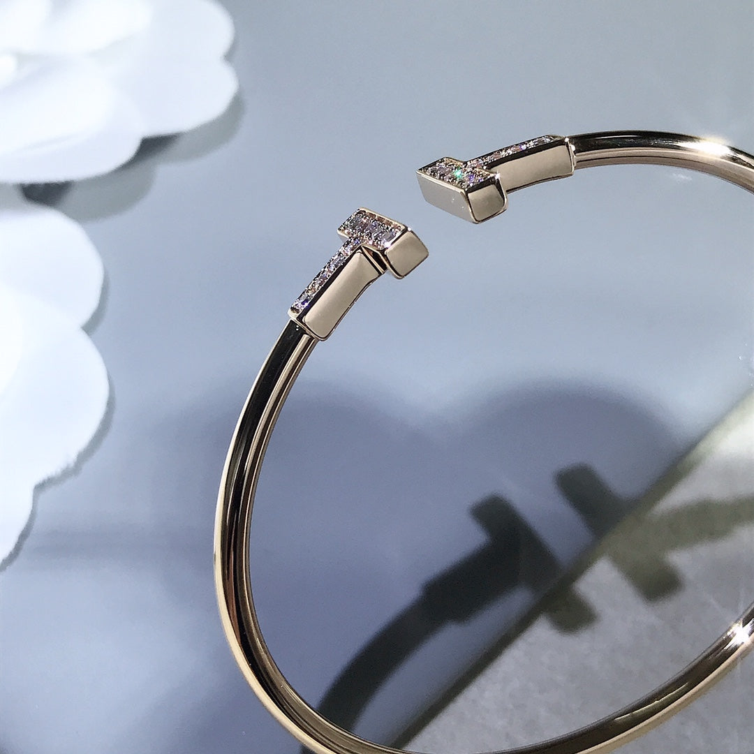 [Glow Muse ]T BRACELET PINK GOLD 1.8MM DIAMOND