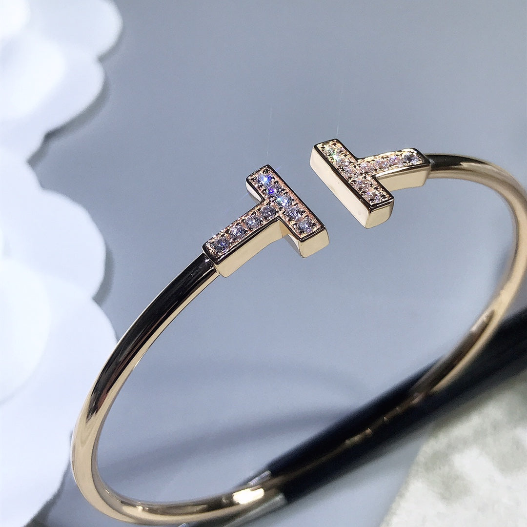 [Glow Muse ]T BRACELET PINK GOLD 1.8MM DIAMOND