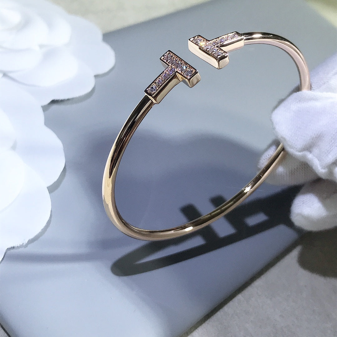 [Glow Muse ]T BRACELET PINK GOLD 1.8MM DIAMOND