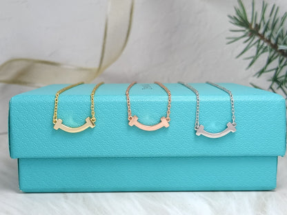 [Glow Muse ]MINI SMILE PEDANT NECKLACE