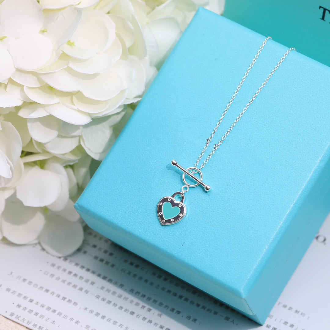 [Glow Muse ]DOUBLE HEART BLUE NECKLACE