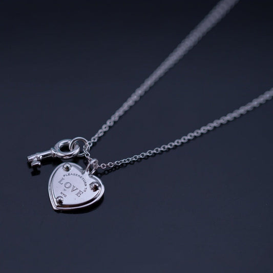 [Glow Muse ]KEY AND HEART SILVER NECKLACE