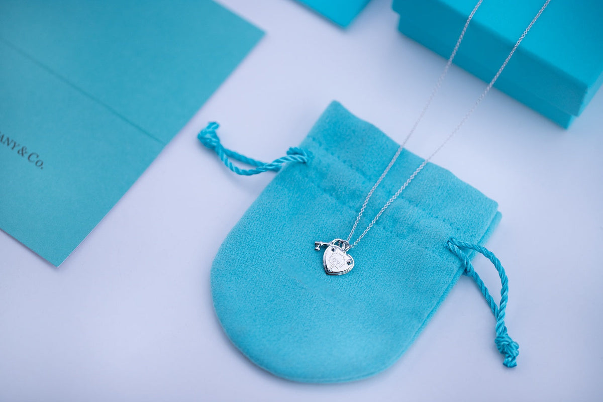 [Glow Muse ]KEY AND HEART SILVER NECKLACE