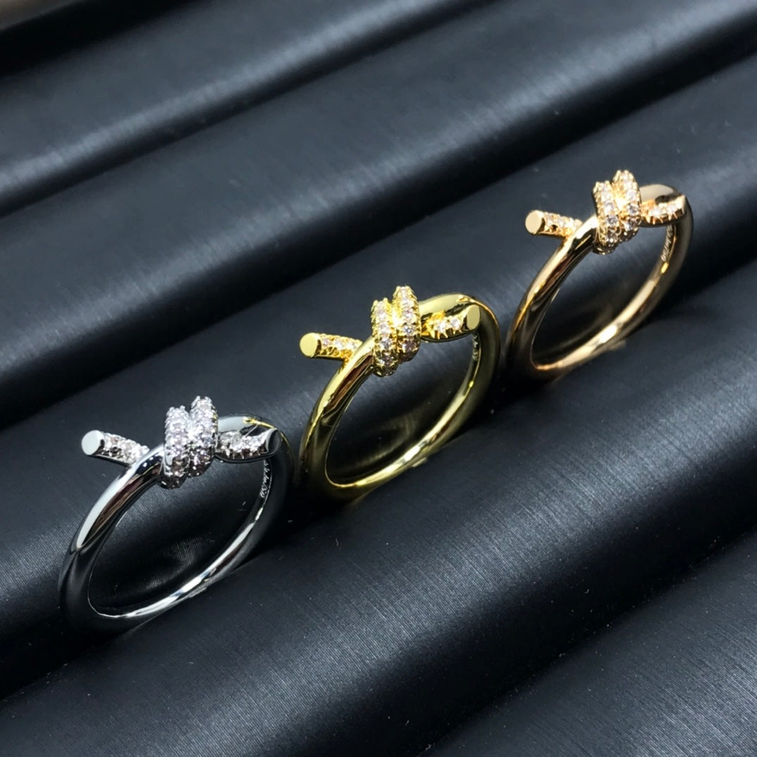 [Glow Muse ]KNOT RING 1.2MM DIAMOND