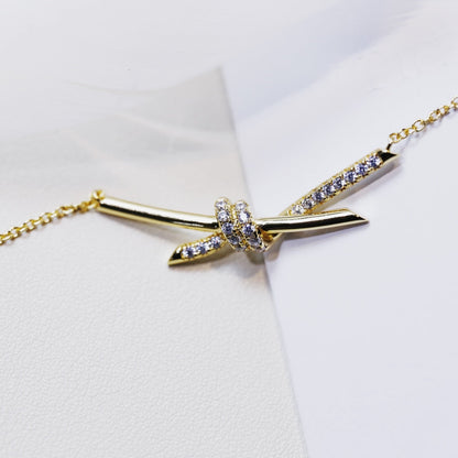 [Glow Muse ]KNOT NECKLACE GOLD DIAMONDS