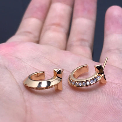 [Glow Muse ]T HOOP DIAMOND EARRINGS