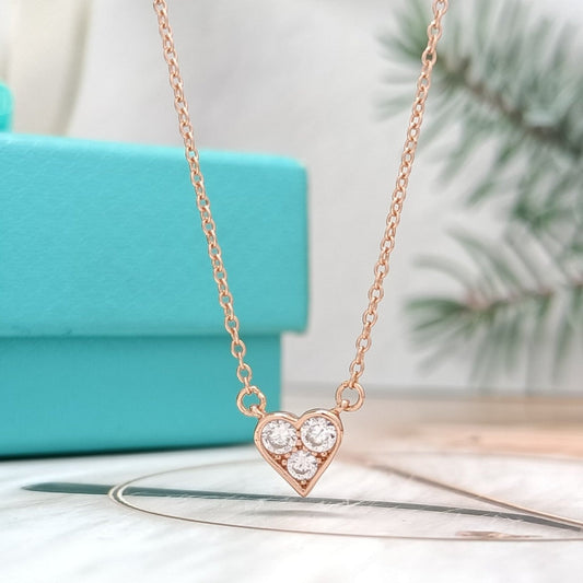 [Glow Muse ]HEART 3 DIAMONDS PEDANT NECKLACE