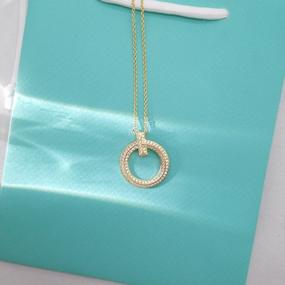 [Glow Muse ]T WIRE PEDANT DIAMOND NECKLACE
