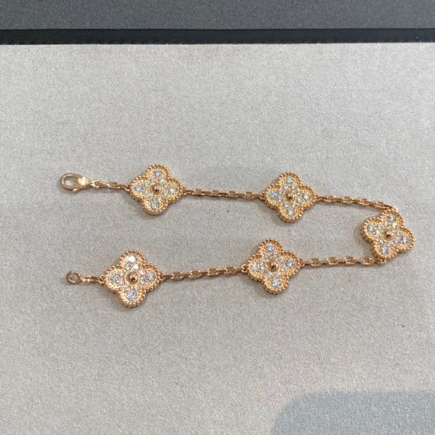 [⭐Glow Muse] CLOVER 5 MOTIF FULL DIAMOND BRACELET COLLECTION