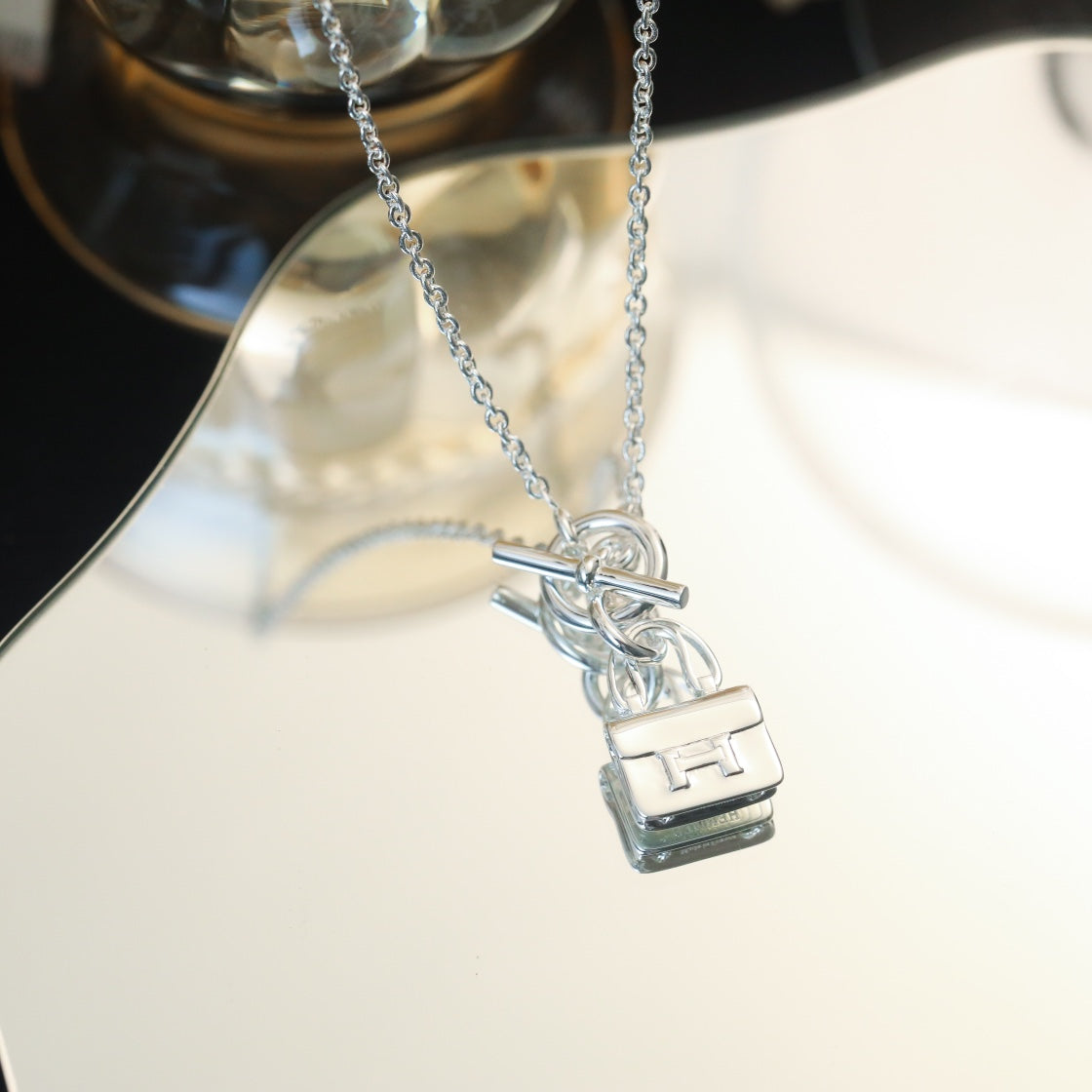 [Glow Muse]POP H ペンダント シルバーネックレス