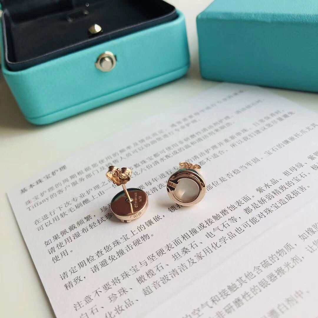 [Glow Muse ]PEARL CIRCLE EARRINGS MOTHER