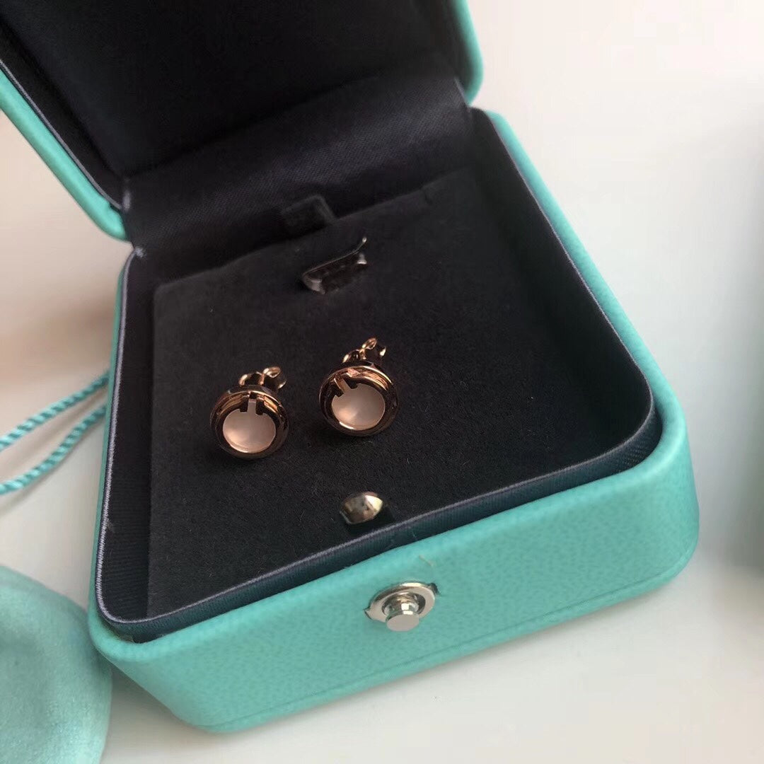 [Glow Muse ]PEARL CIRCLE EARRINGS MOTHER