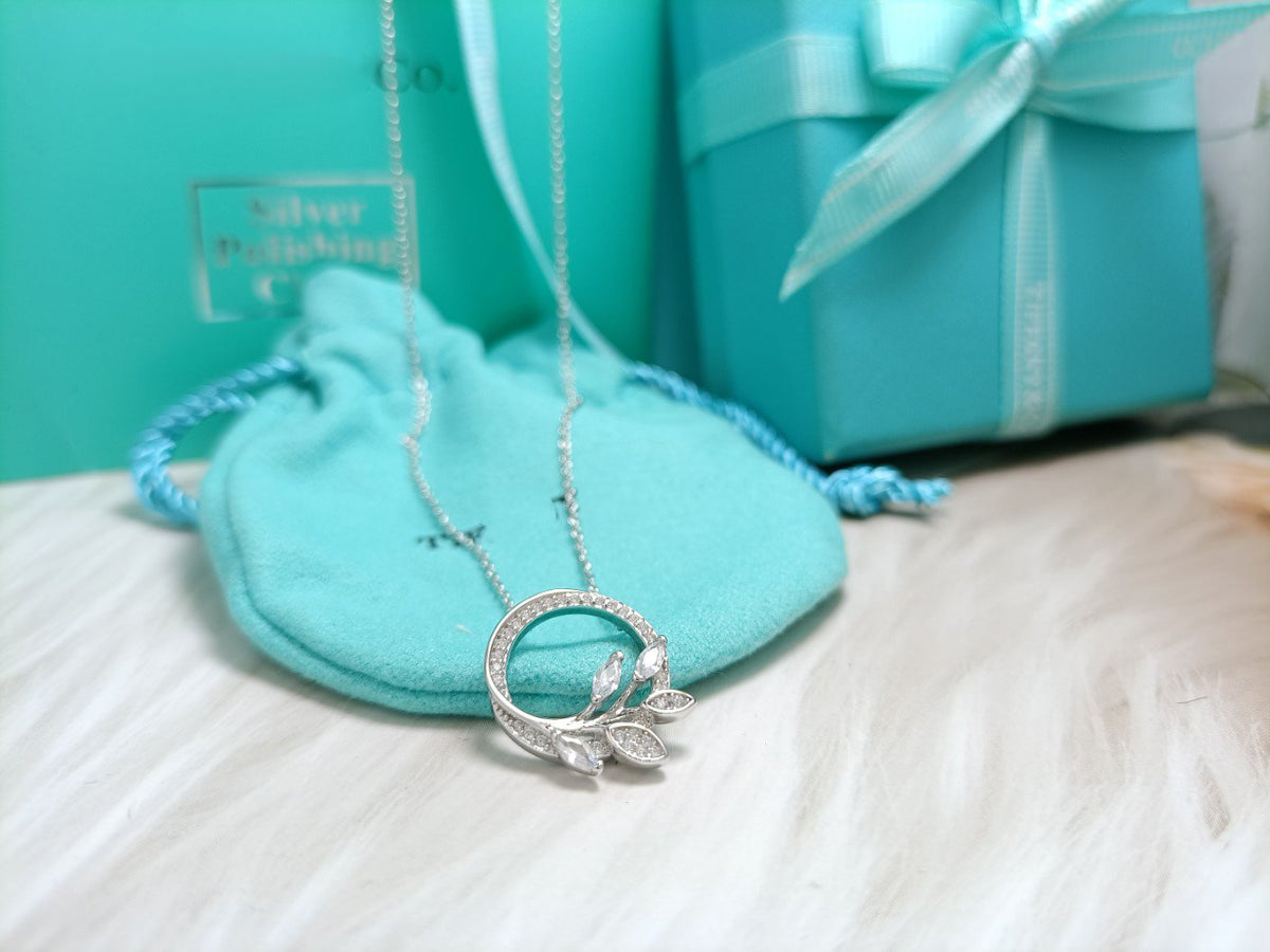 [Glow Muse ]DIAMOND VINE CIRCLE PENDANT PLATINUM NECKLACE