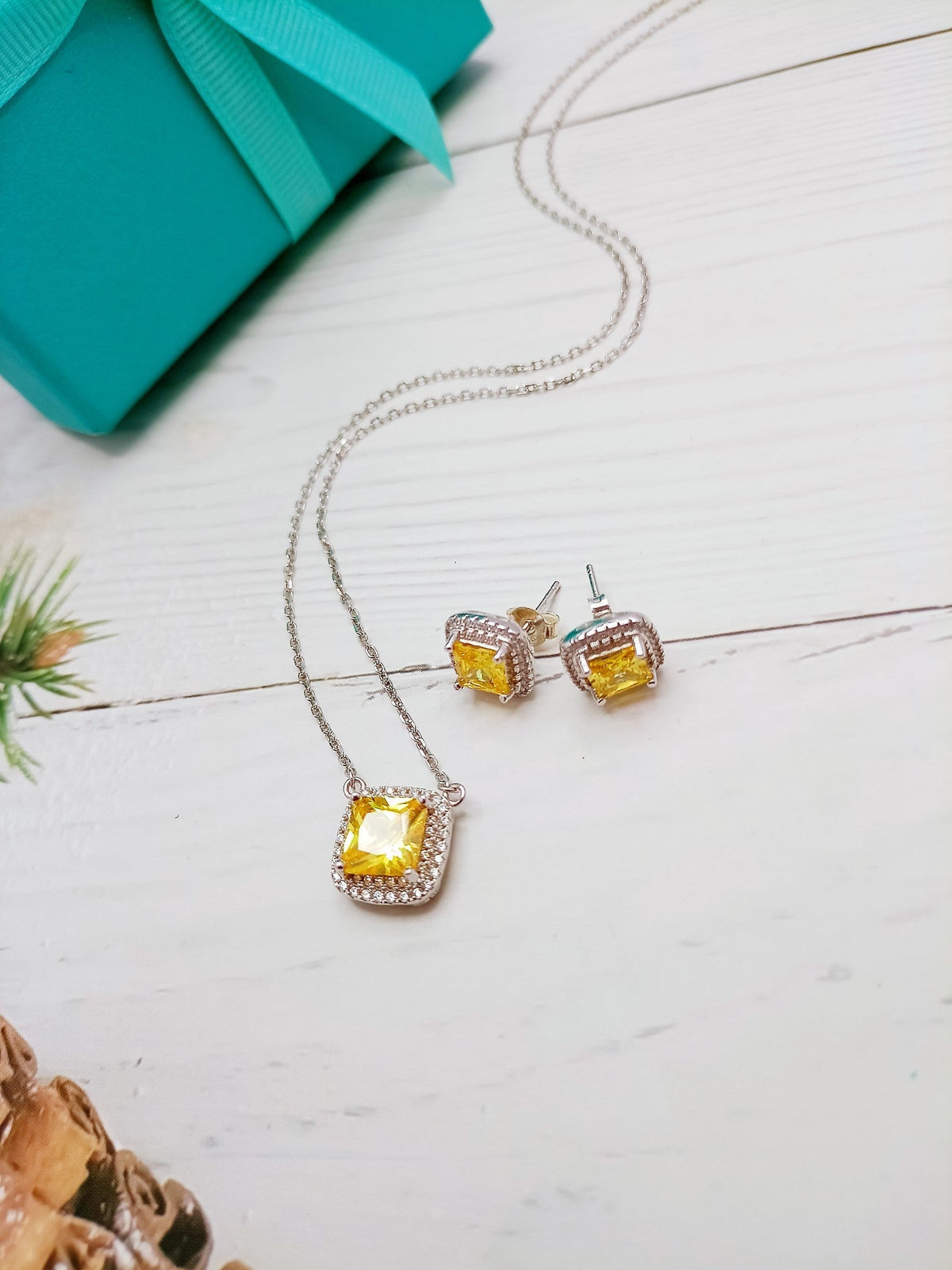 [Glow Muse ]SPARKLERS CITRINE GEMSTONE PENDANT NECKLACE STERLING SILVER