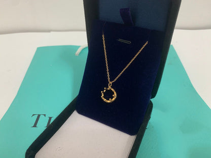 [Glow Muse ]CROWN NECKLACE MECARI