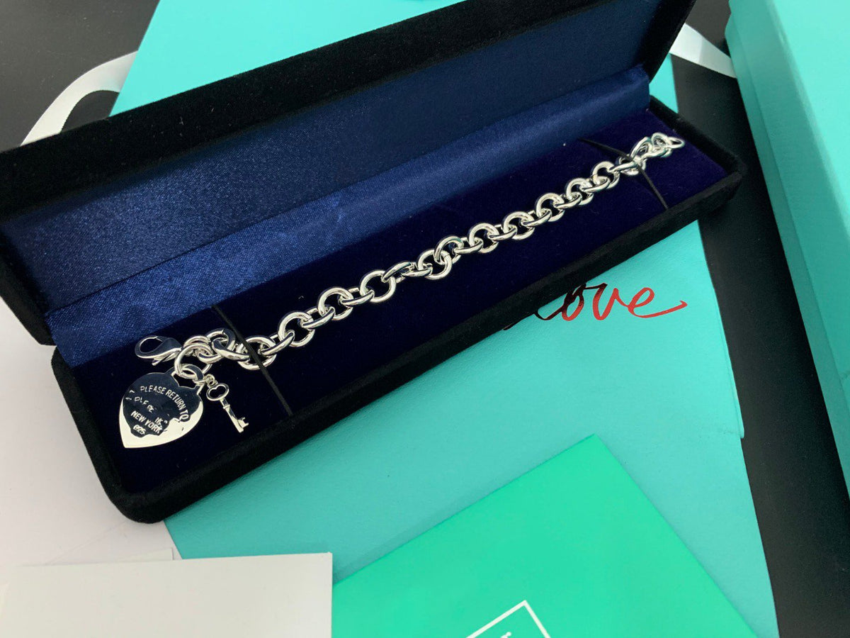 [Glow Muse ]KEY HEART CARD CHUNKY INTERLOCKING BRACELET LENGTH