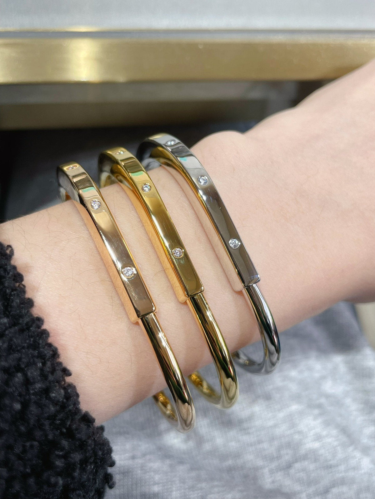 [Glow Muse ]LOCK BRACELET 8 DIAMOND