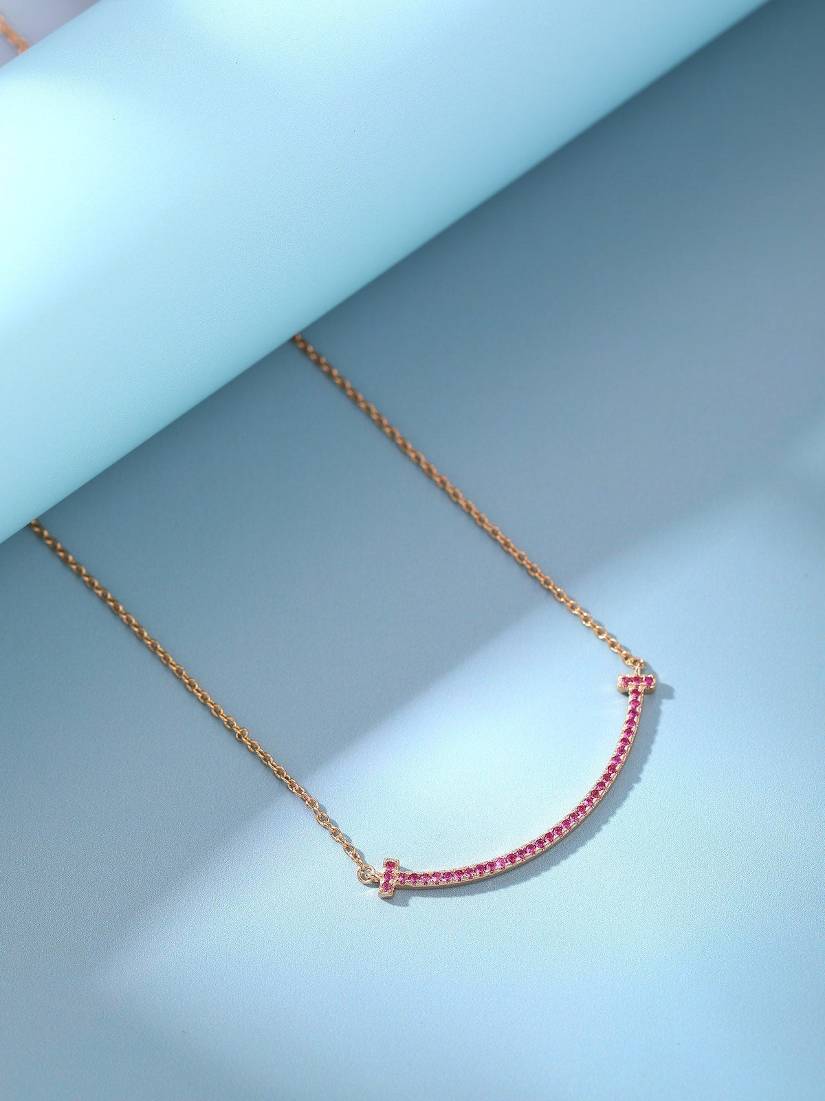 [Glow Muse ]BIG SMILE PEDANT PINK DIAMOND NECKLACE