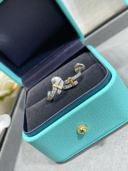 [Glow Muse ]EDGE DIAMOND PINK GOLD EARRINGS