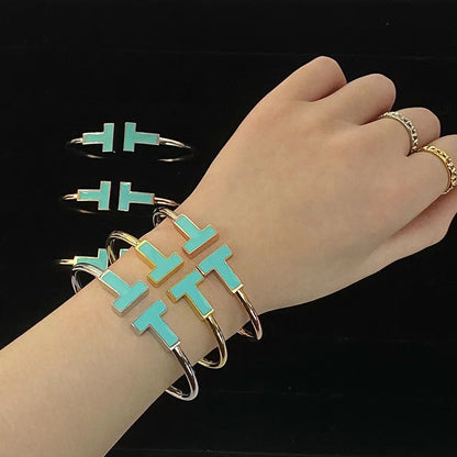 [Glow Muse ]T WIDE TURQUOISE OPEN BRACELET