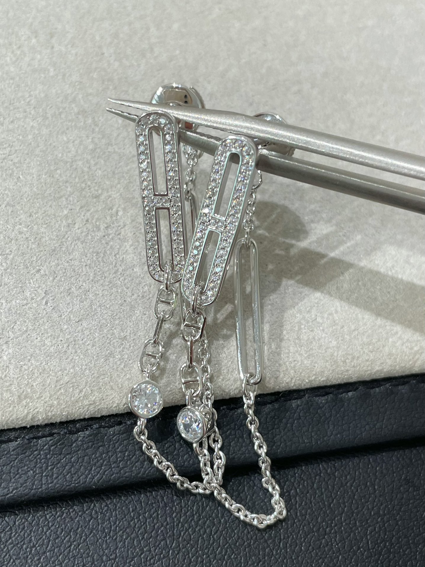 [Glow Muse]CHAINE CHAOS DIAMOND DROP EARRINGS