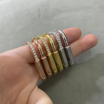 [Glow Muse ]LOCK MEDIUM DIAMNOND EARRINGS