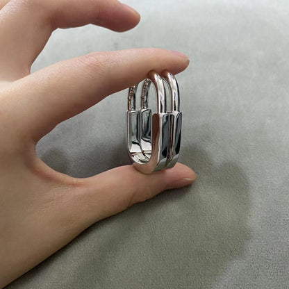 [Glow Muse ]LOCK MEDIUM EARRINGS