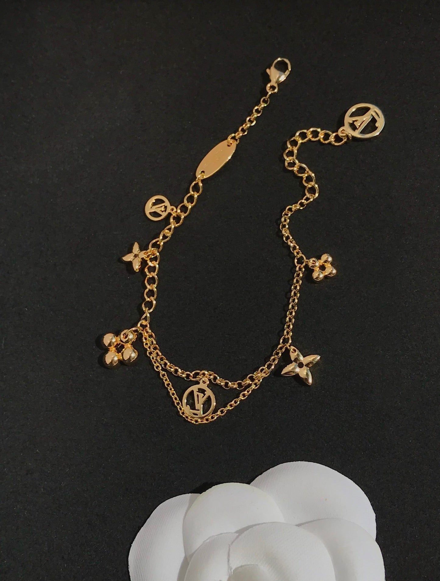[Glow Muse]BLOOMING PINK GOLD MOP BRACELET