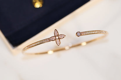 [Glow Muse]IDYLLE GOLD OPEN BRACELET DIAMOND PAVED