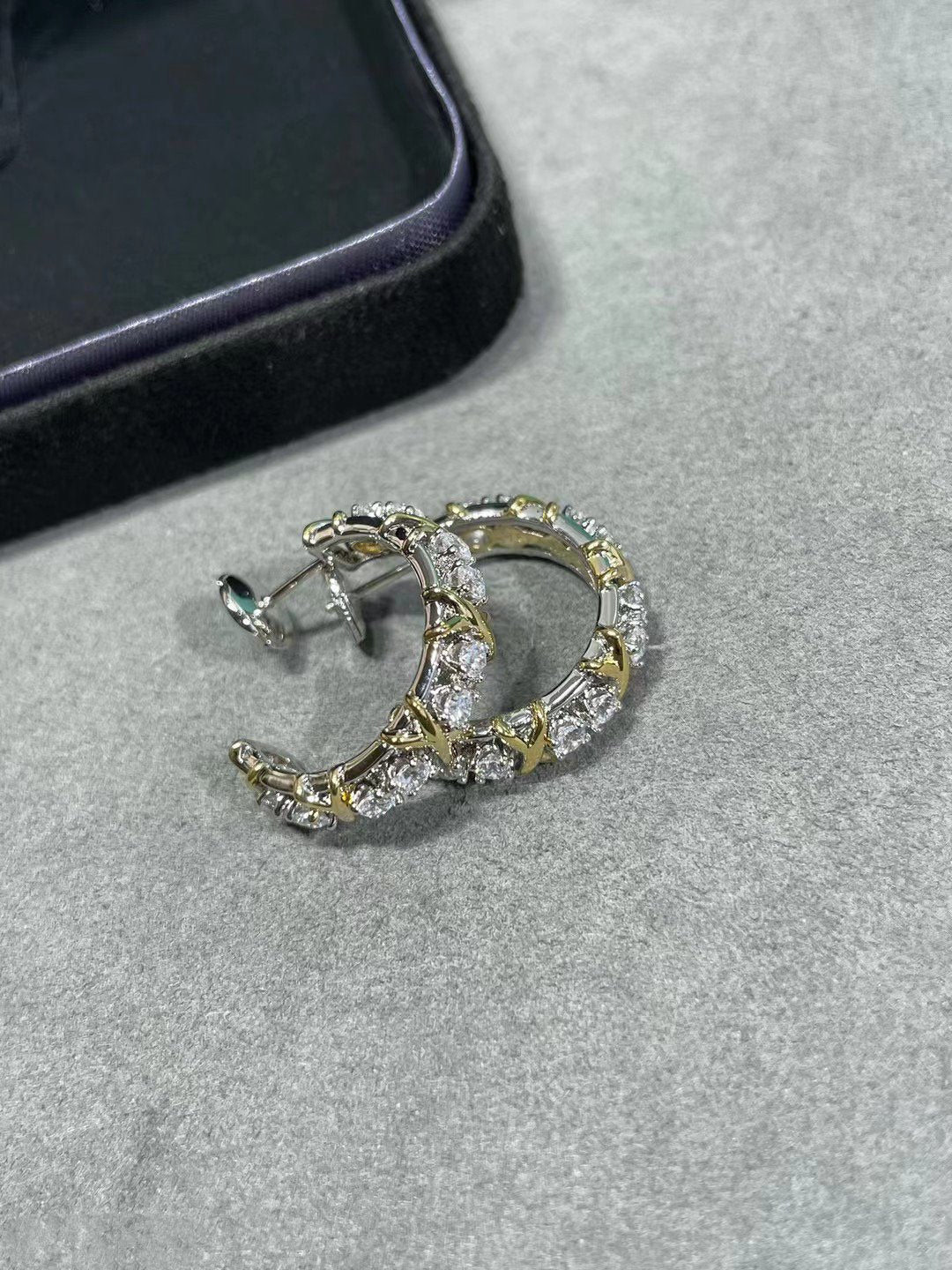 [Glow Muse ]SCHLUMBERGER GOLD DIAMOND EARRINGS
