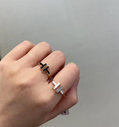 [Glow Muse ]T SMALL ONYX PINK GOLD RING