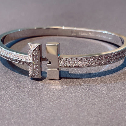[Glow Muse ]T1 WIDE HINGED BANGLE DIAMOND PAVED BRACELET
