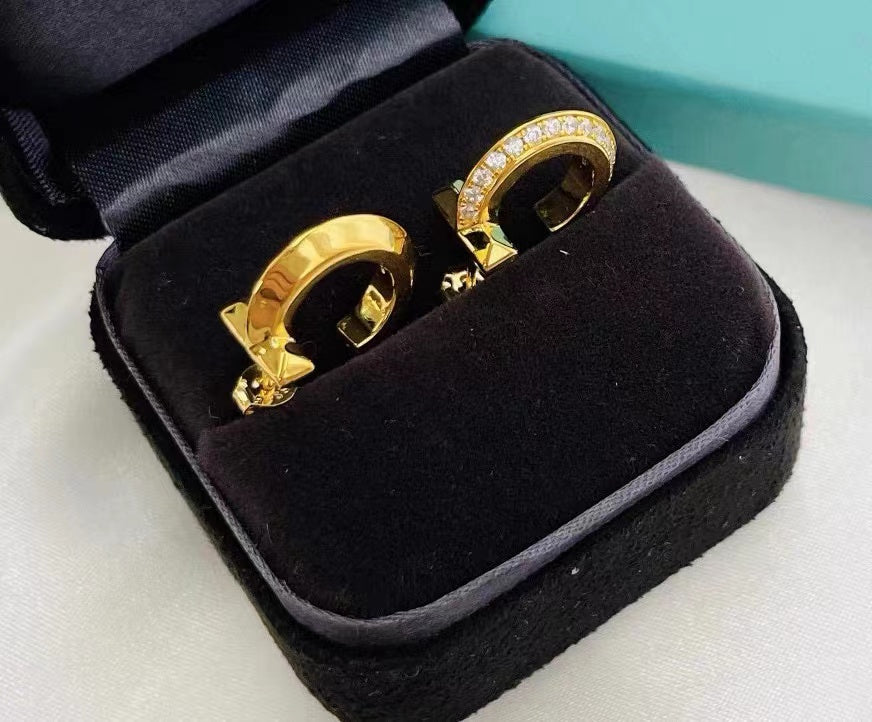 [Glow Muse ]T1 HOOP DIAMOND EARRINGS