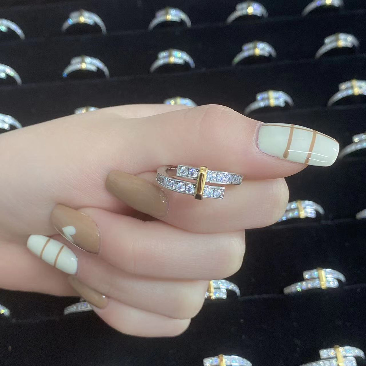 [Glow Muse ]EDGE GOLD SILVER DIAMOND RING