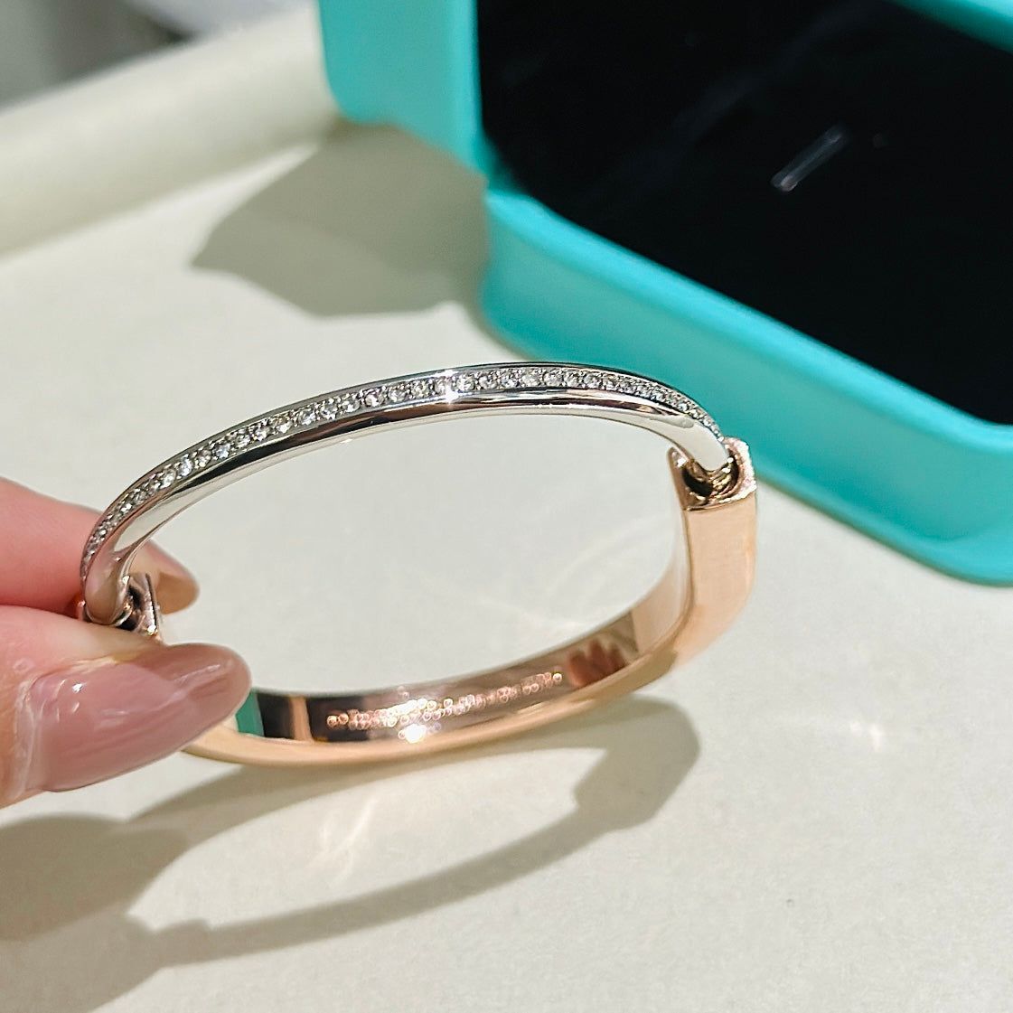 [Glow Muse ]LOCK PINK GOLD SILVER DIAMOND BRACELET