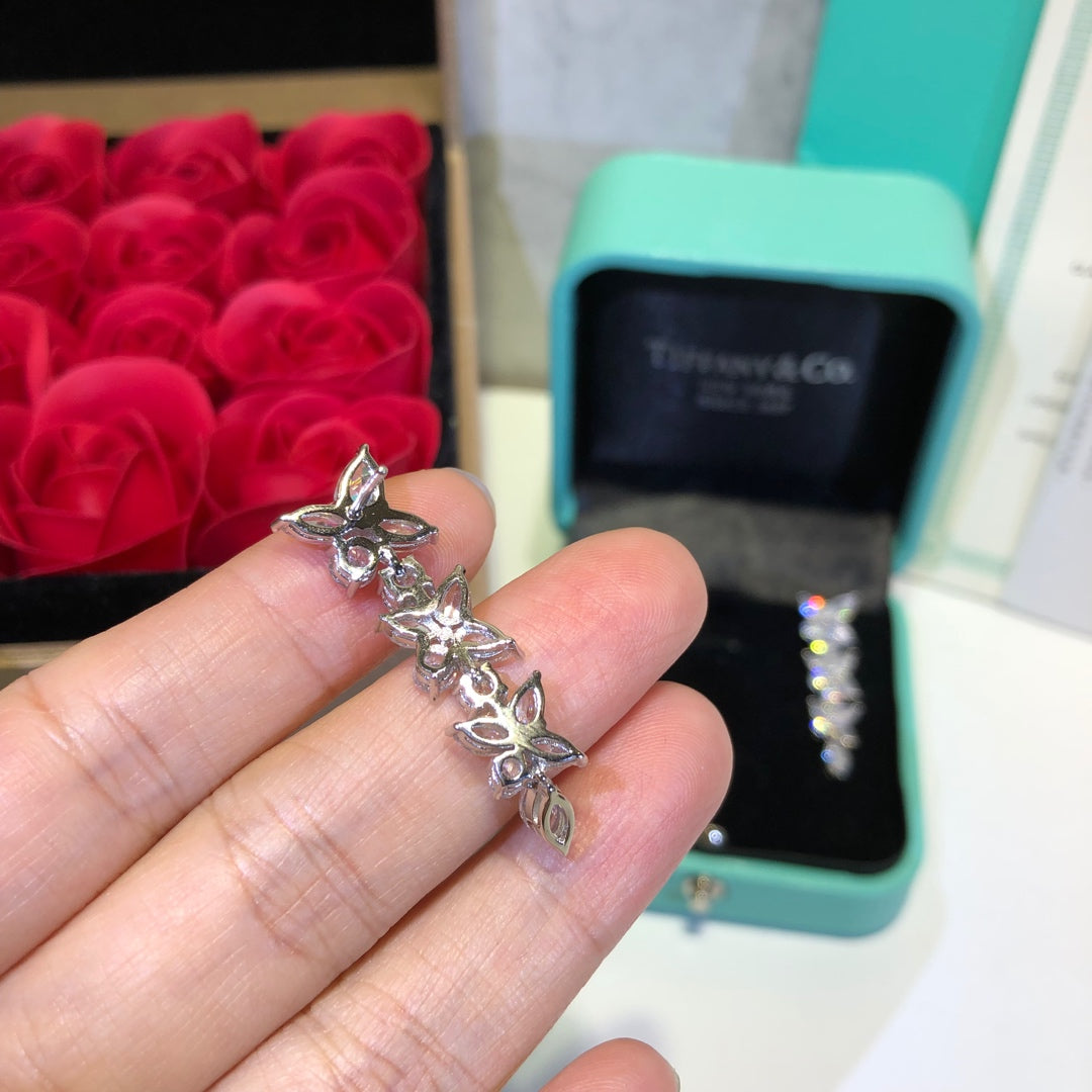 [Glow Muse ]VICTORIA SILVER DIAMOND DROP EARRINGS