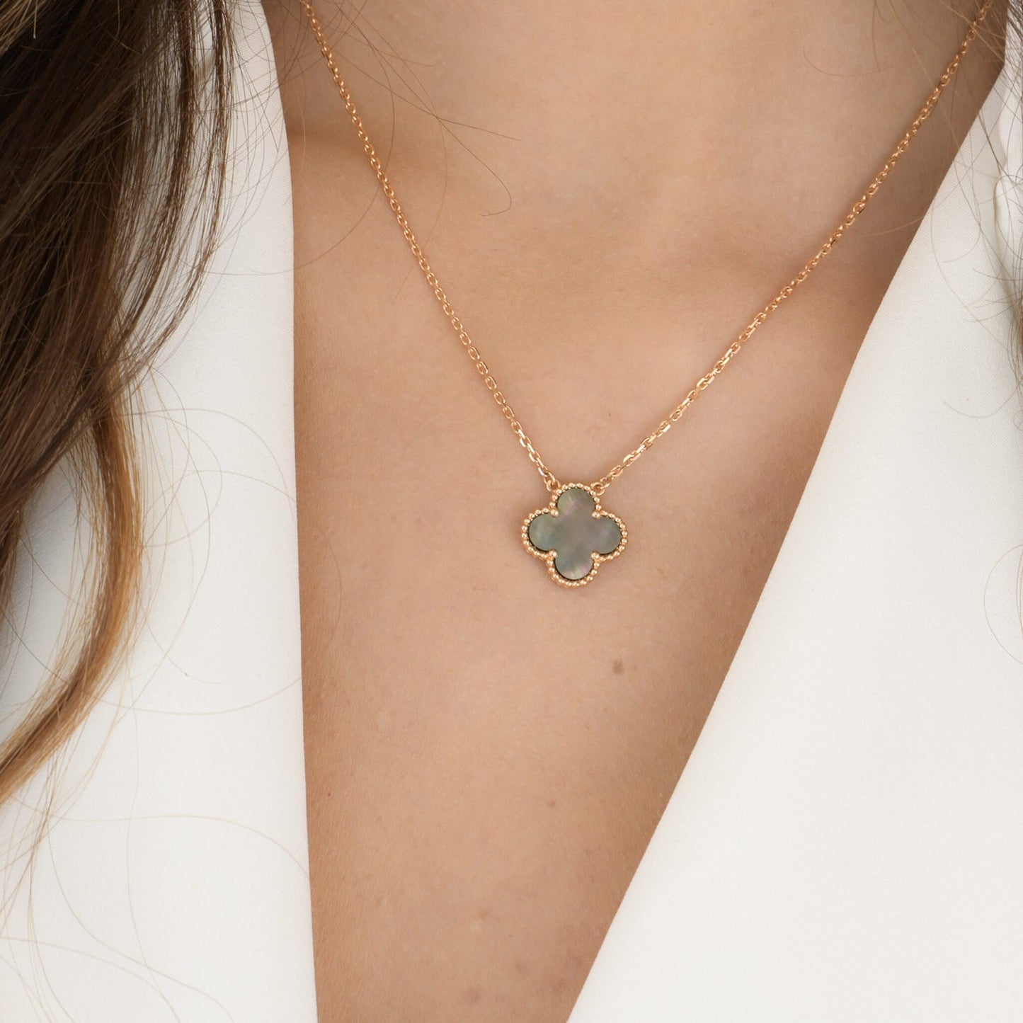 [Glow Muse]CLOVER 15MM  GRAY MOTHER OF PEARL NECKLACE