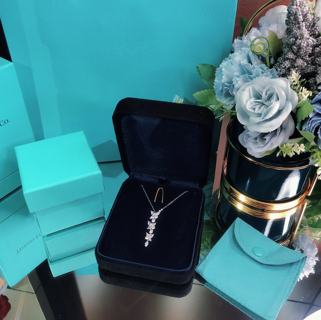 [Glow Muse ]MIXED CLUSTER DIAMOND DROP PENDANT