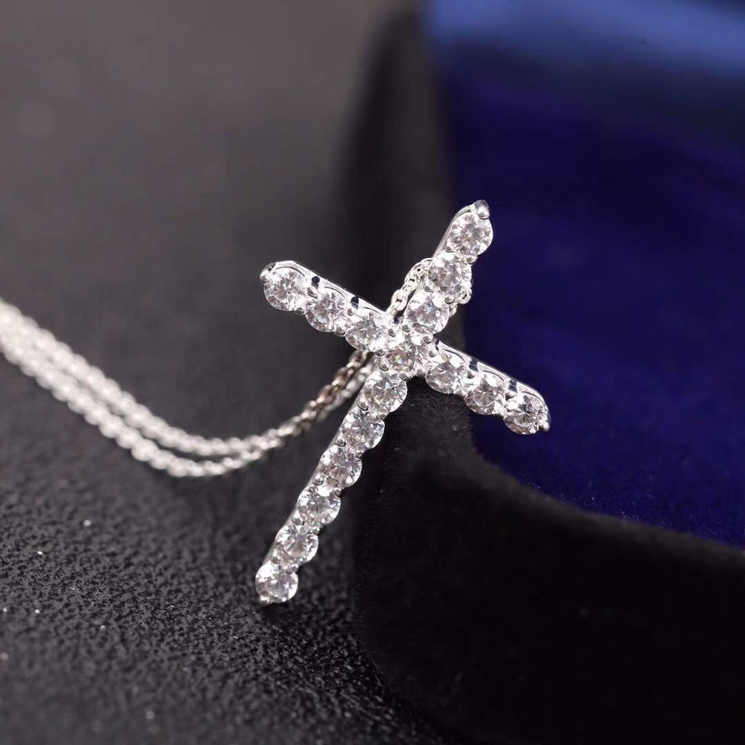 [Glow Muse ]MOISSANITE STONE CROSS PENDANT NECKLACE SIMULATED DIAMOND CROSS CHOKER
