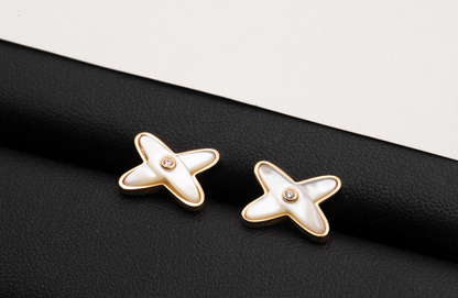 [Glow Muse]JEUX DE WHITE MOP PINK GOLD DIAMOND EARRINGS