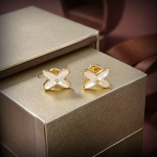 [Glow Muse]JEUX DE WHITE MOP GOLD DIAMOND EARRINGS