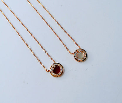 [Glow Muse ]DIAMOND AND MOTHER PEARL CIRCLE NECKLACE PENDANT
