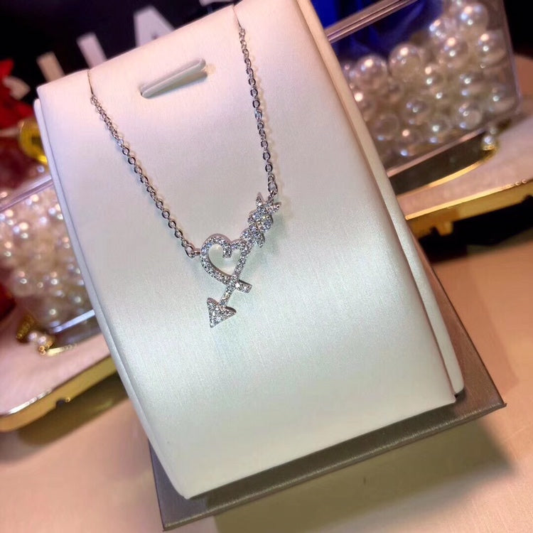 [Glow Muse ]COLGANTE HEART & ARROW NECKLACE