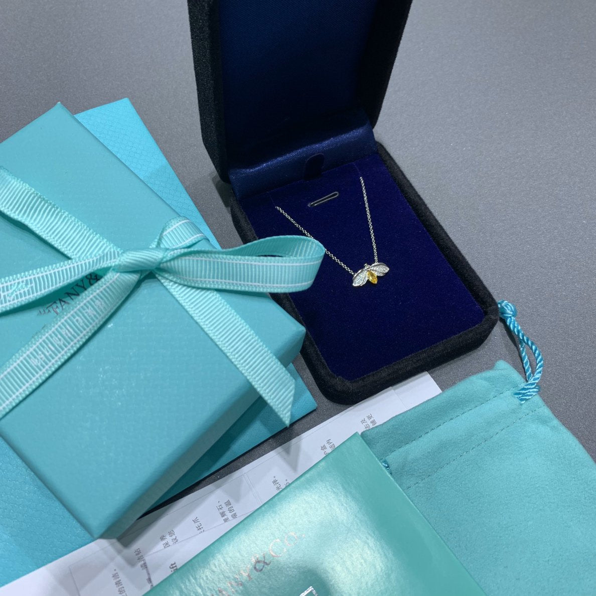 [Glow Muse ]PAPER FLOWERS YELLOW DIAMOND FIREFLY PENDANT
