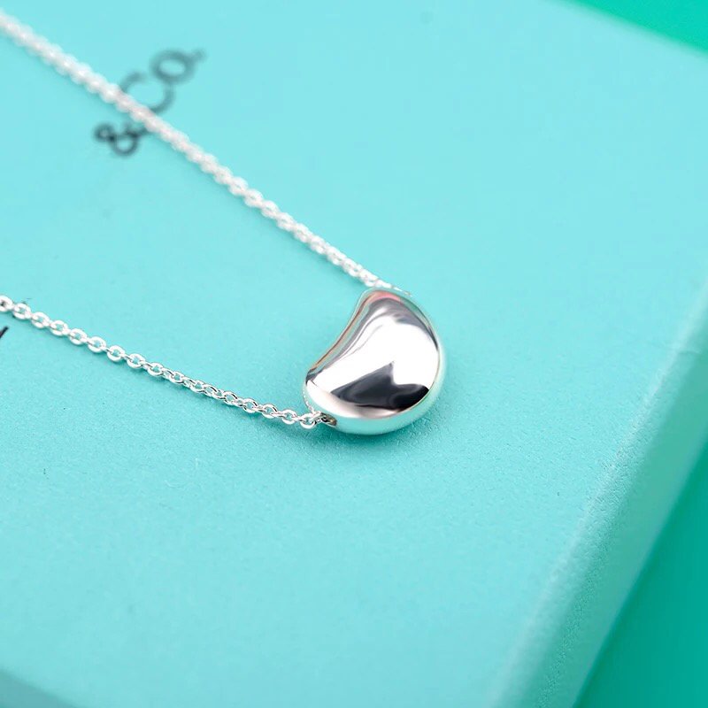 [Glow Muse ]VINTAGE BEAN NECKLACE
