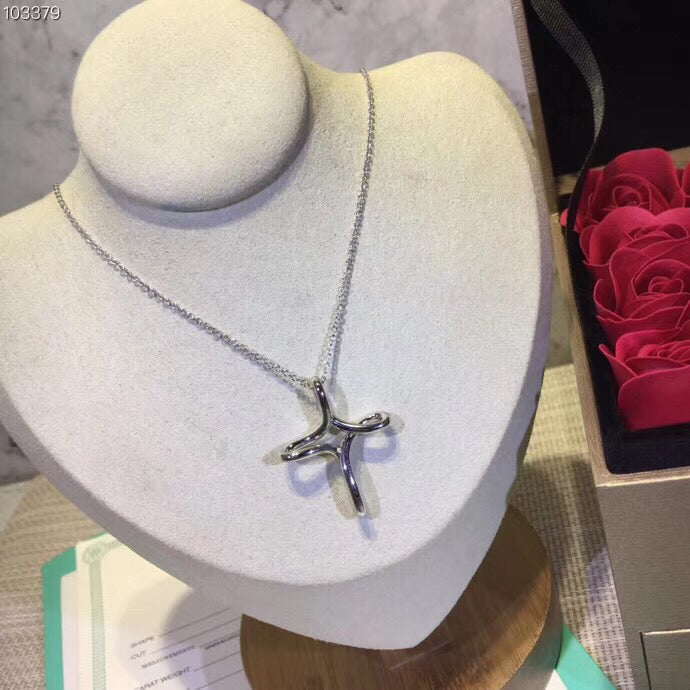 [Glow Muse ]CROSS NECKLACE STERLING SILVER MATERIAL