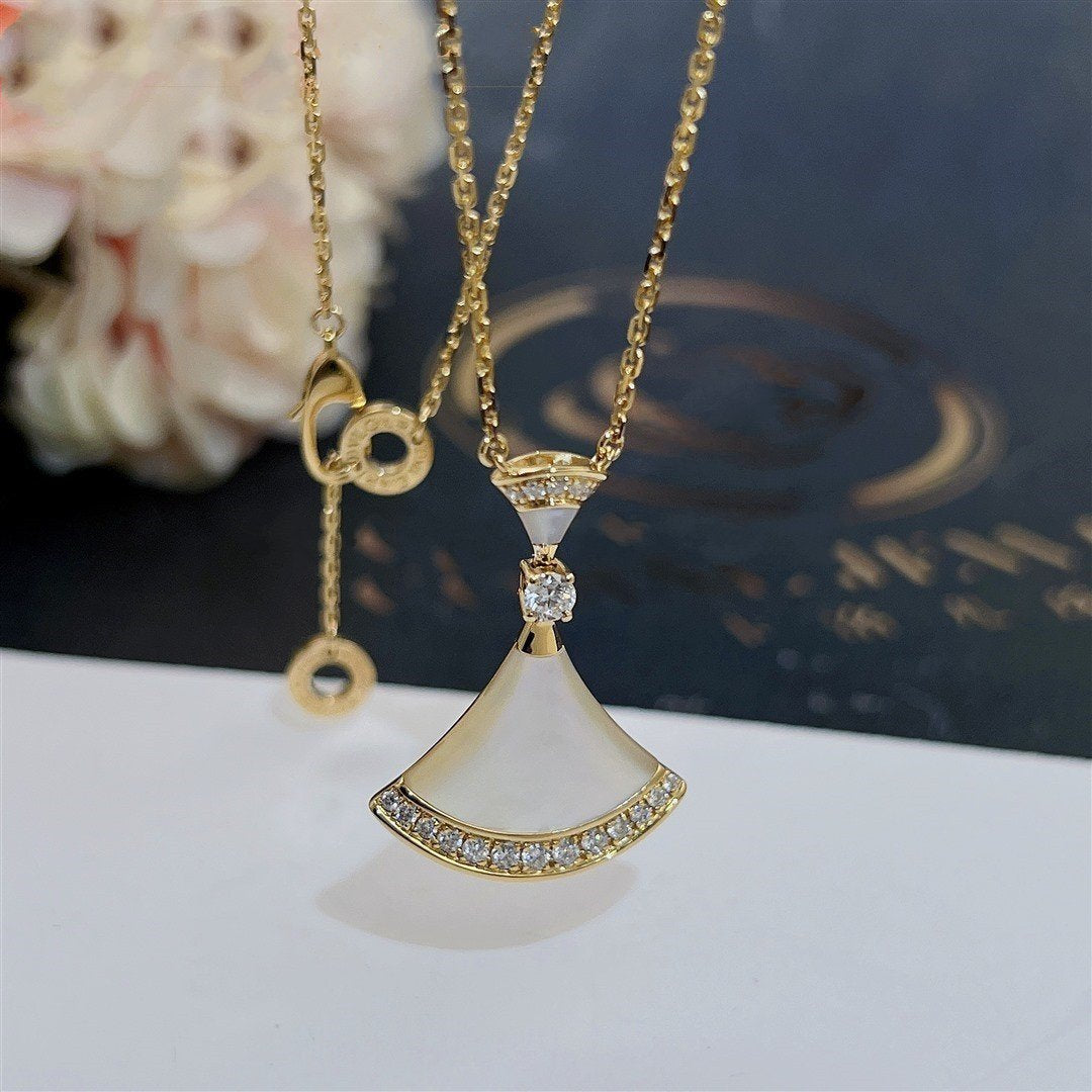 [Glow Muse]DREAM NECKLACE MOP GOLD DIAMOND
