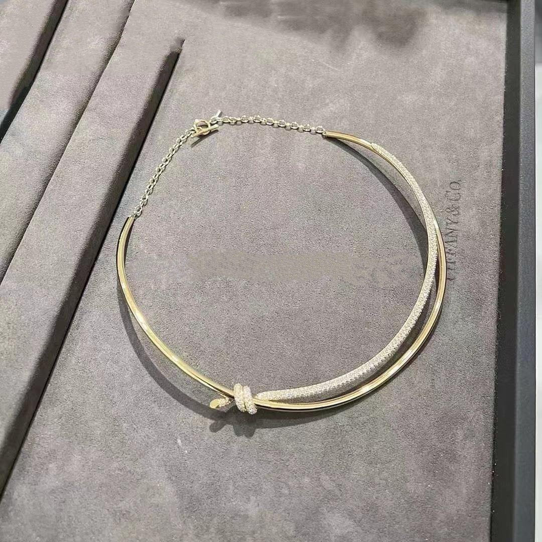 [Glow Muse ]KNOT DOUBLE ROW NECKLACE IN YELLOW GOLD WITH DIAMONDS
